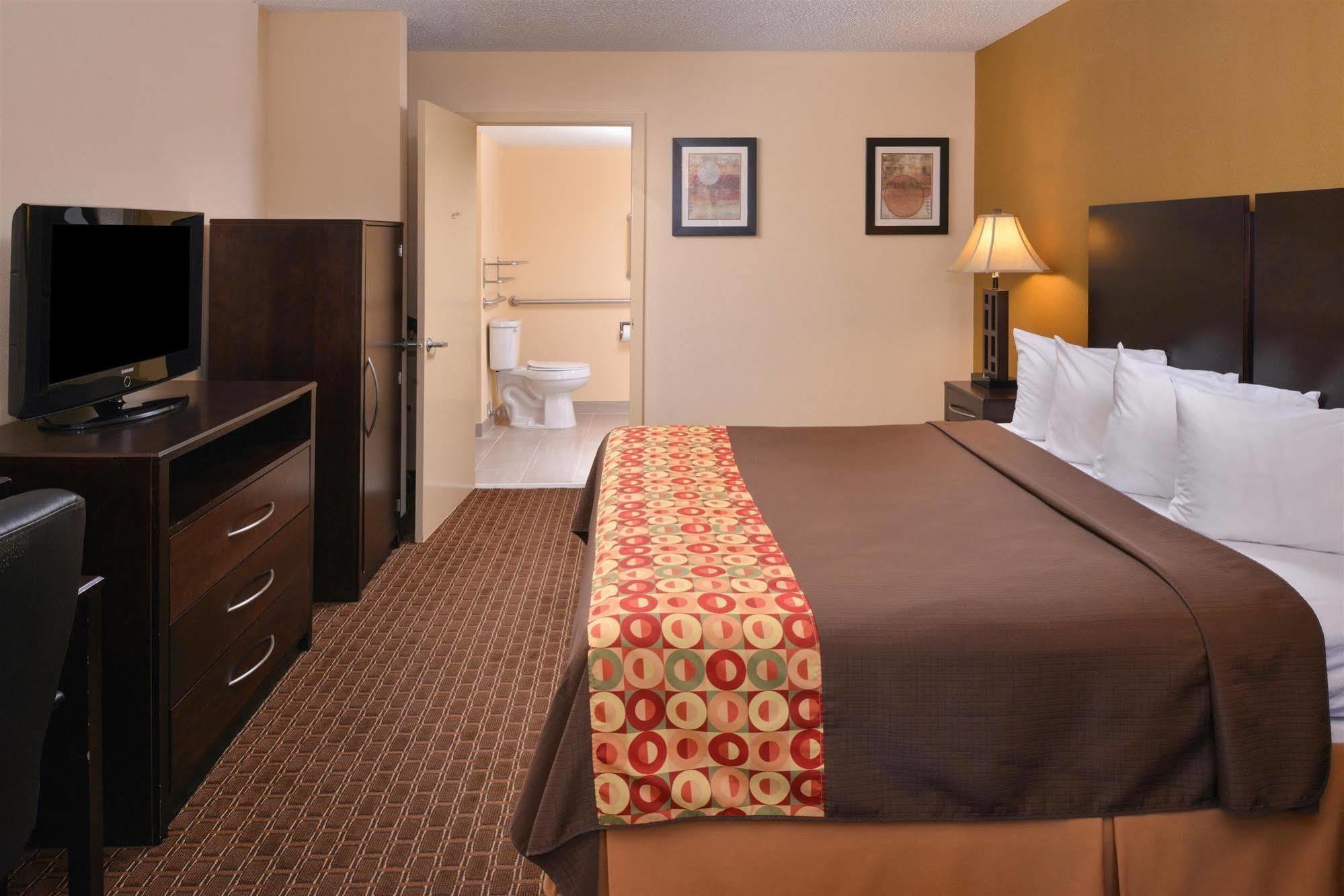 Americas Best Value Inn Tupelo Barnes Crossing Kültér fotó