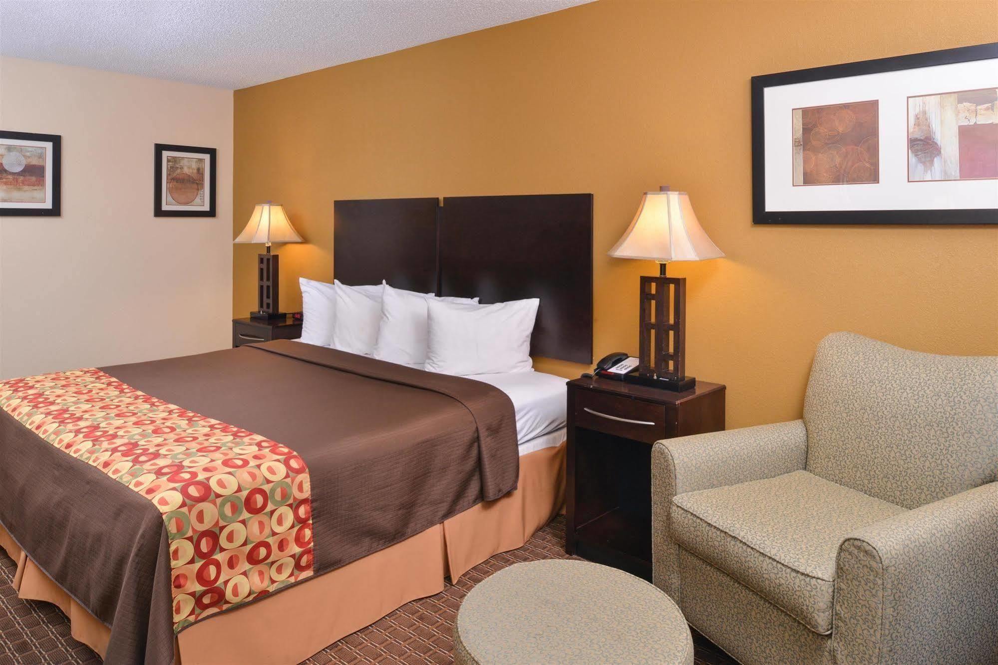 Americas Best Value Inn Tupelo Barnes Crossing Kültér fotó