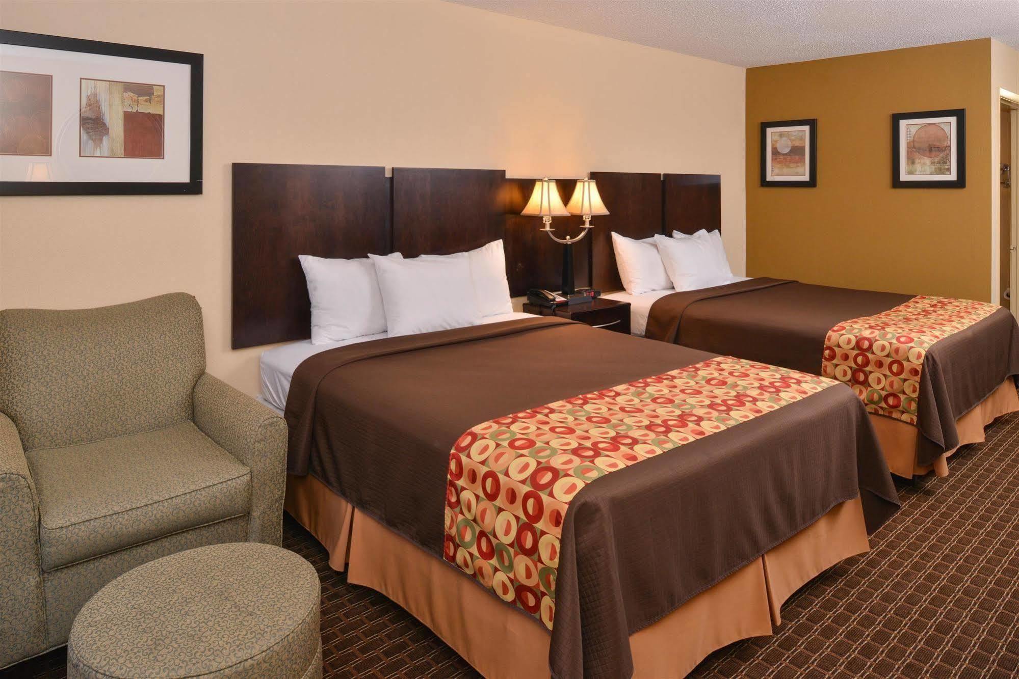 Americas Best Value Inn Tupelo Barnes Crossing Kültér fotó