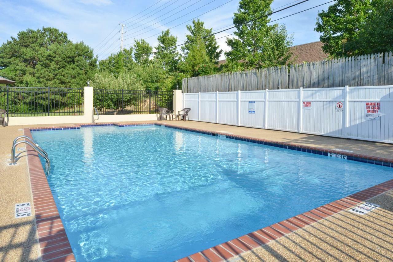 Americas Best Value Inn Tupelo Barnes Crossing Kültér fotó